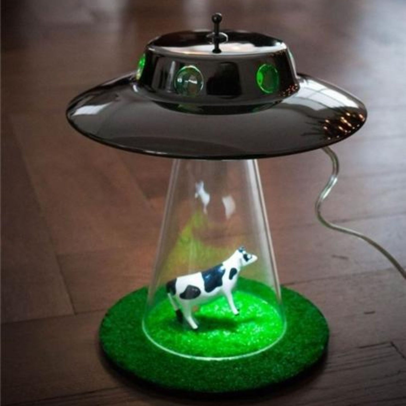 reviews 2 - Original UFO Cow Lamp & amazon alien abduction table desk lamp with grass, cow and flying UFO saucer LED RGB night light